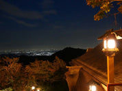 武蔵御嶽神社 夜参り｜太々神楽と御師の宿坊体験（青梅市・御岳山）